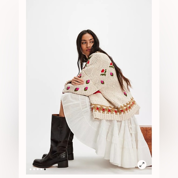 NWT! Free People Rosebud Cardigan M - Picture 4 of 6